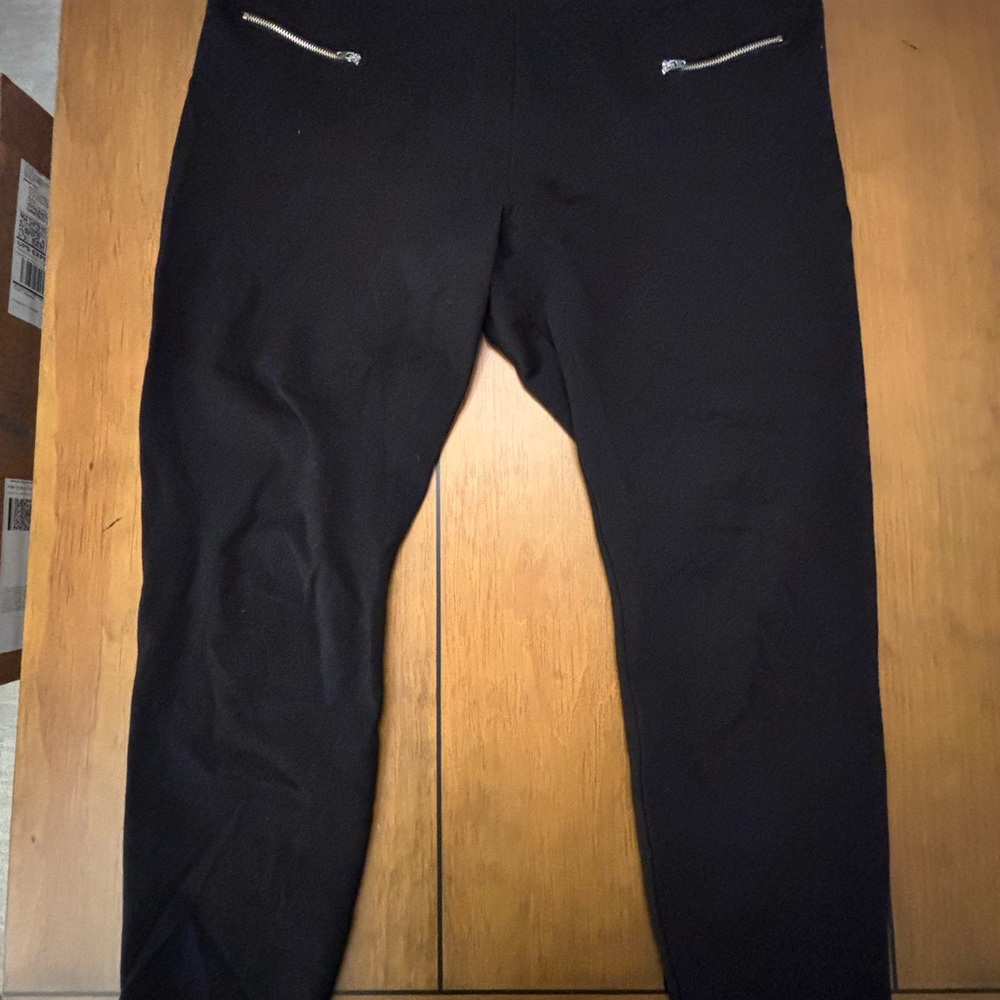 Pull on Black Stretch Ankle Length Pants with Zipper Accents